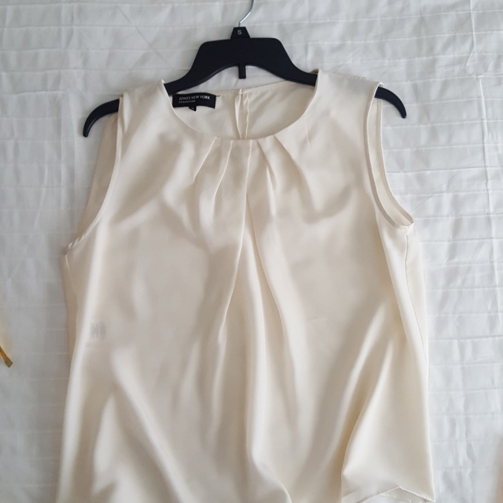 Classy off white blouse